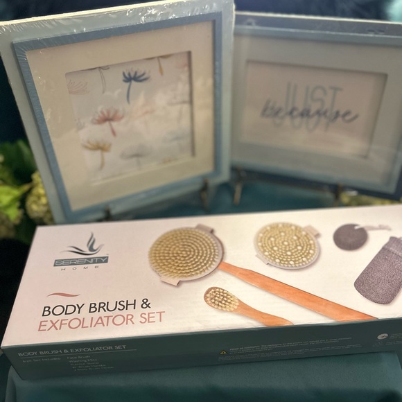 Bathroom set bundle - Picture 2 of 3